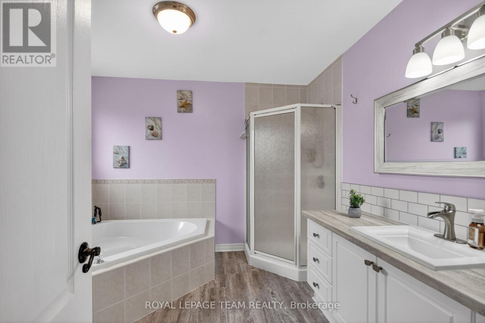 75 RENOIR DRIVE Image 27