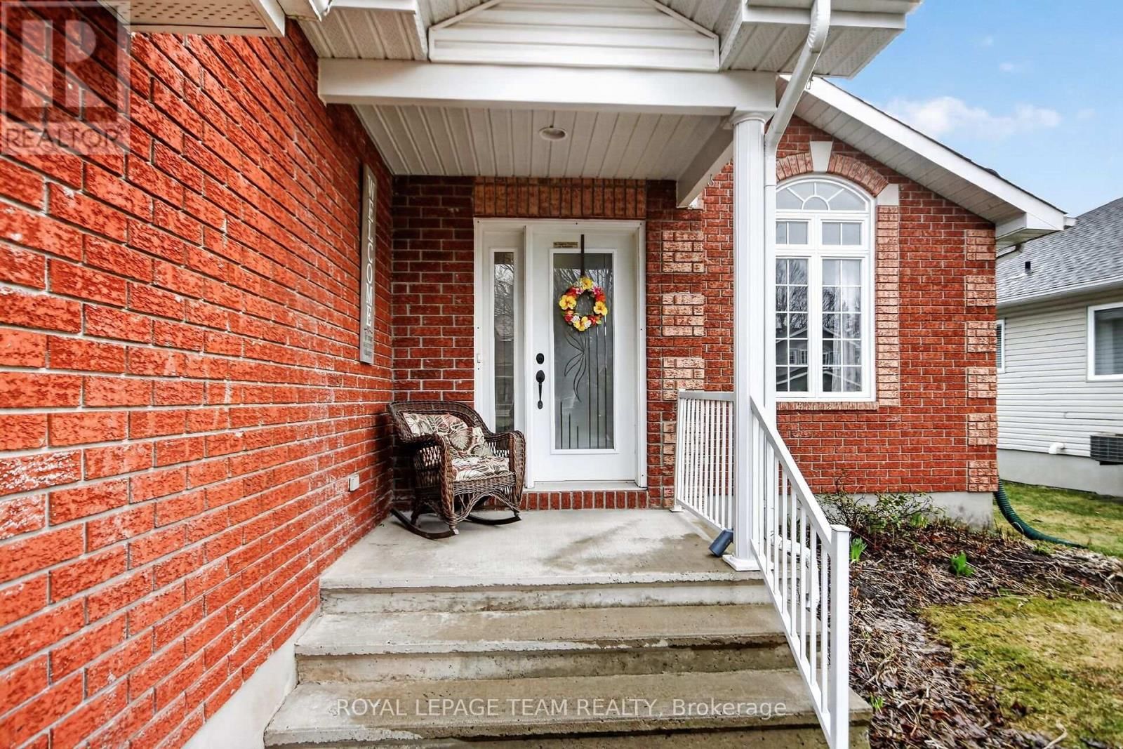 75 RENOIR DRIVE Image 3