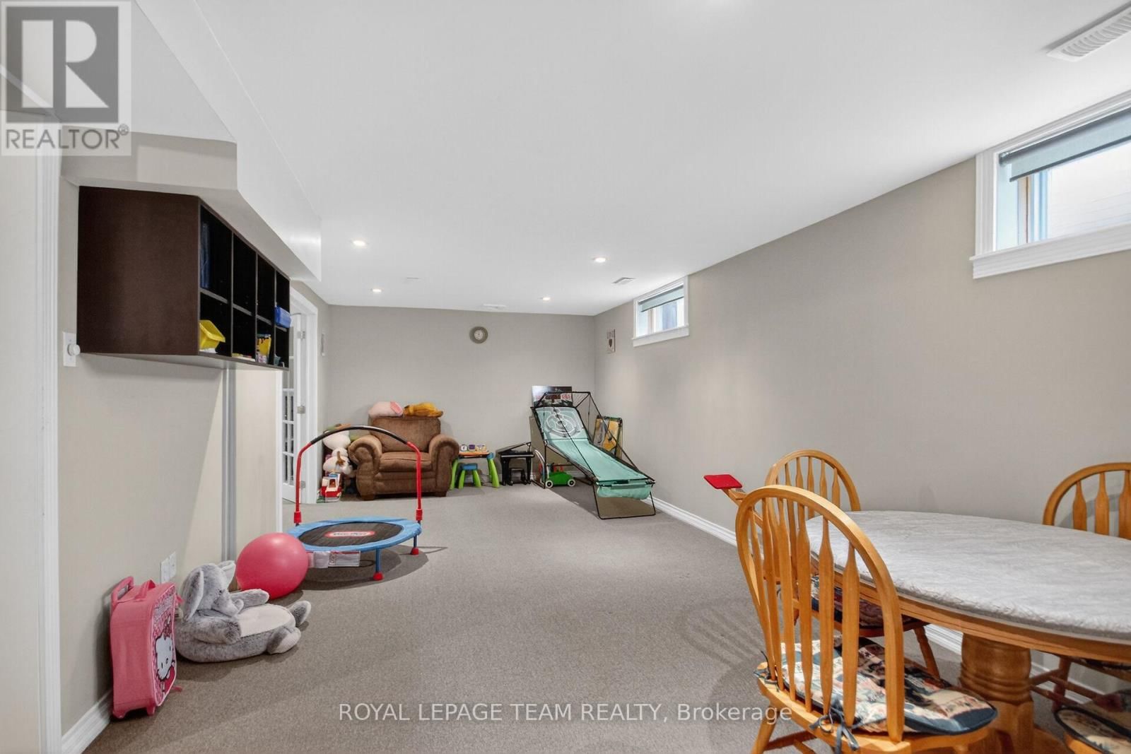 75 RENOIR DRIVE Image 39