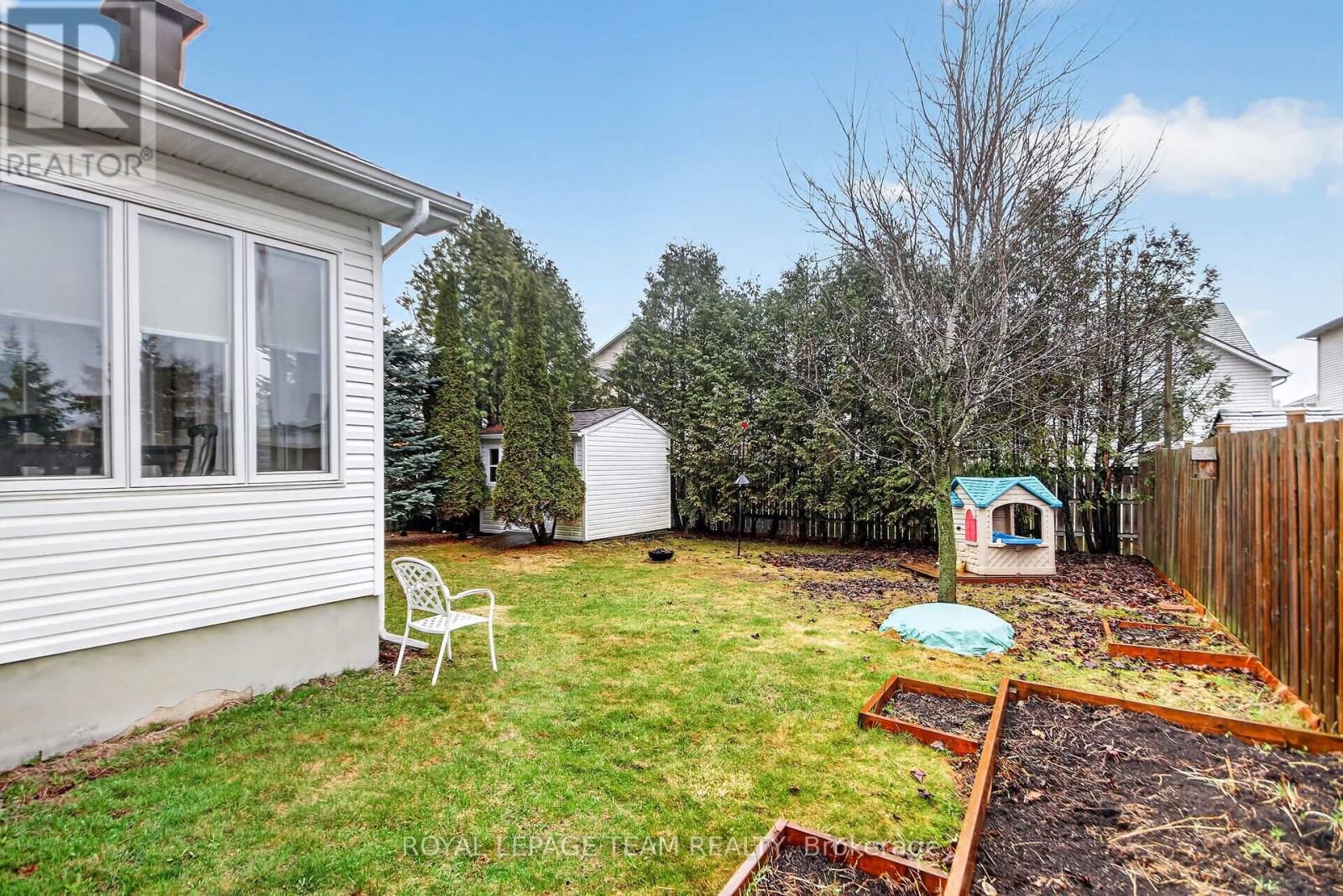 75 RENOIR DRIVE Image 42