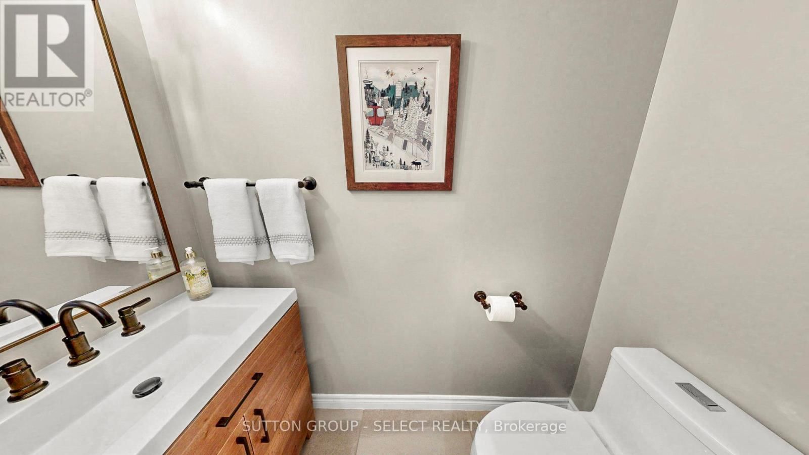 14 WHISPERWOOD CRESCENT Image 19