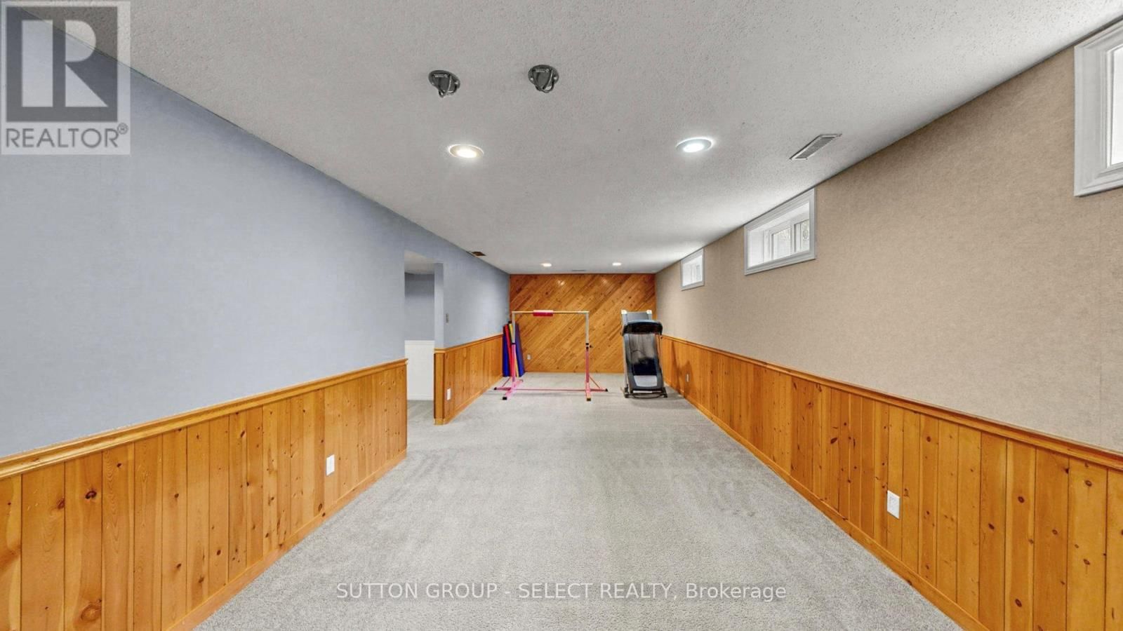 14 WHISPERWOOD CRESCENT Image 31