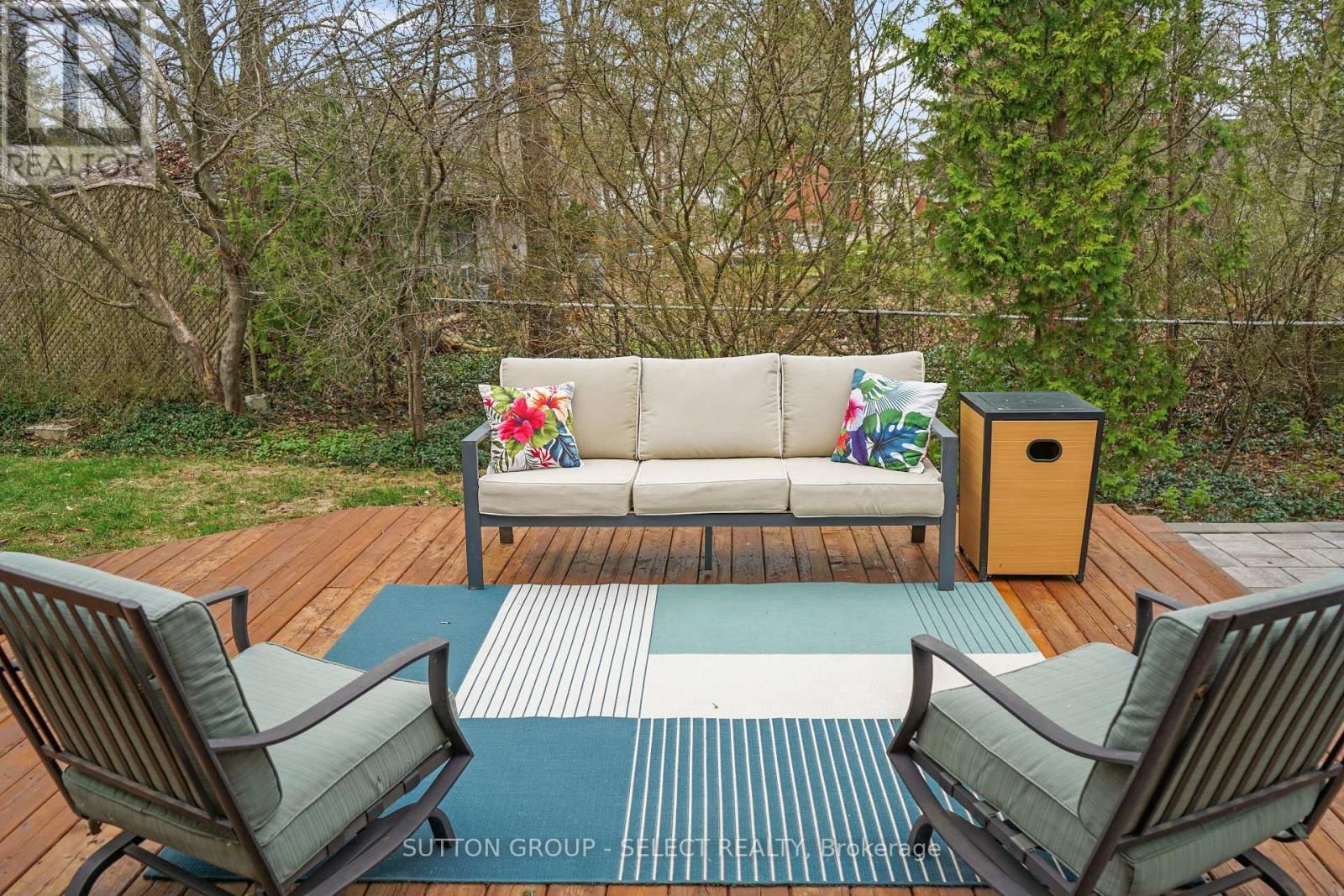 14 WHISPERWOOD CRESCENT Image 40