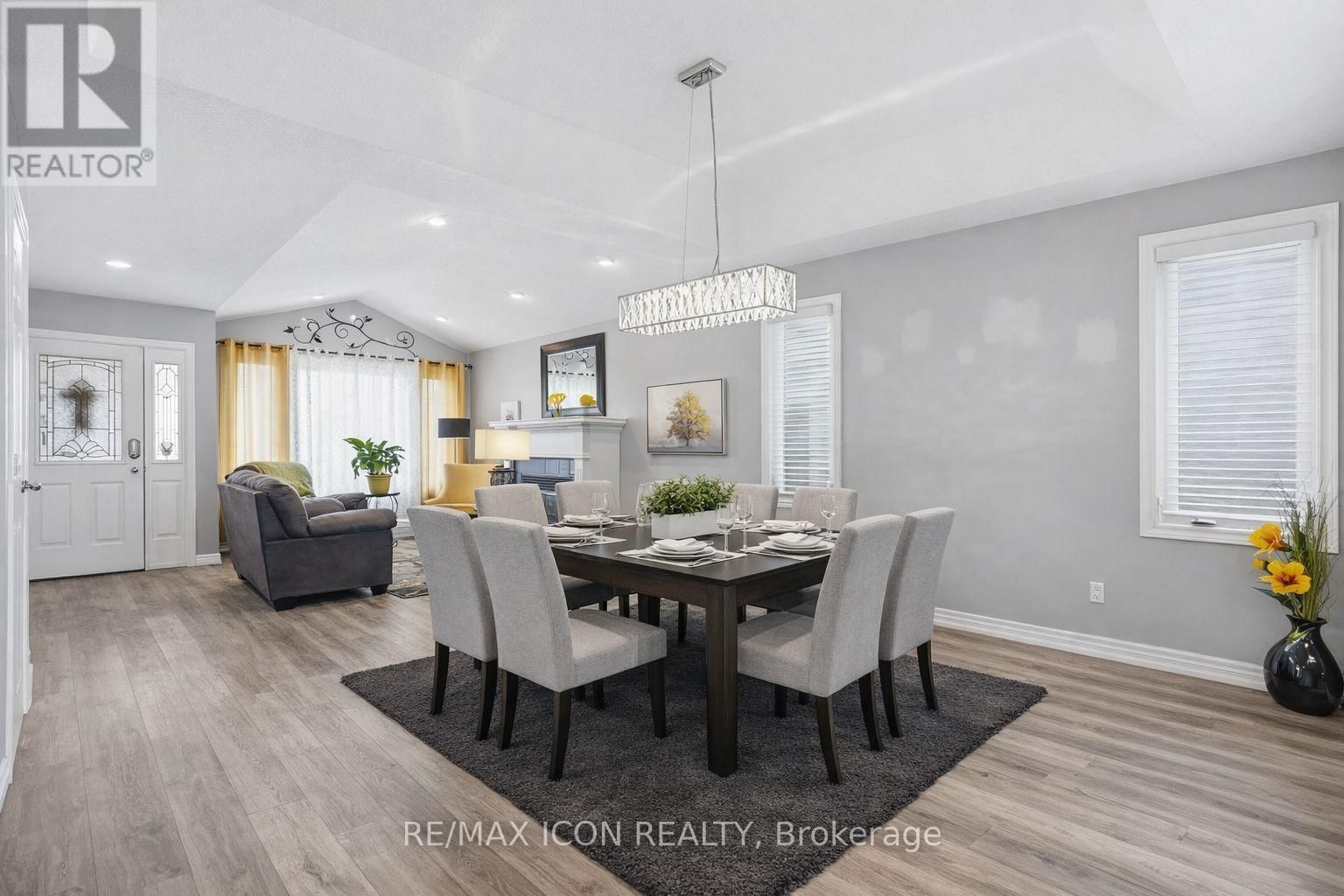 53 AUGUSTA CRESCENT Image 13