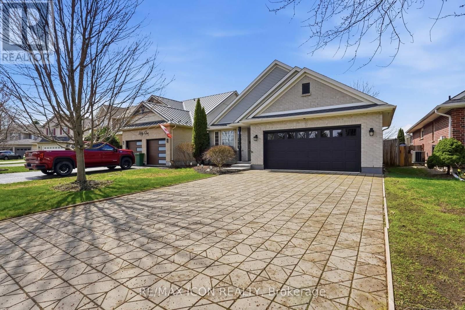 53 AUGUSTA CRESCENT Image 2