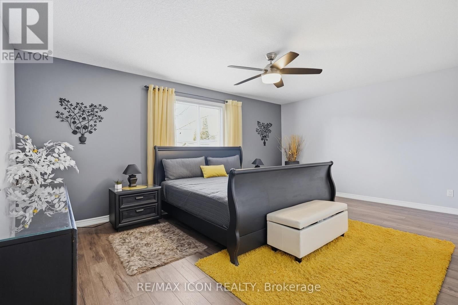 53 AUGUSTA CRESCENT Image 20