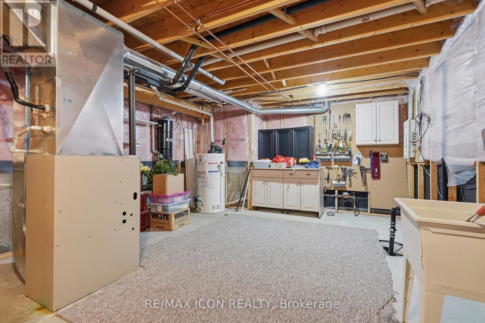 53 AUGUSTA CRESCENT Image 42