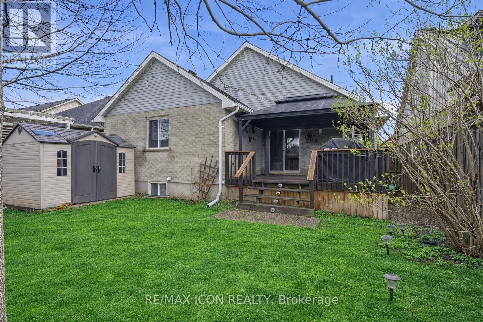 53 AUGUSTA CRESCENT Image 46