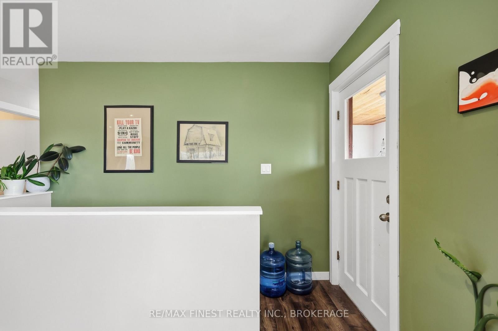 4419 WESTVIEW LANE Image 10