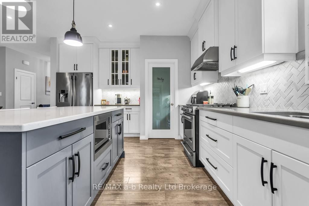 241 WILSON AVENUE Image 11