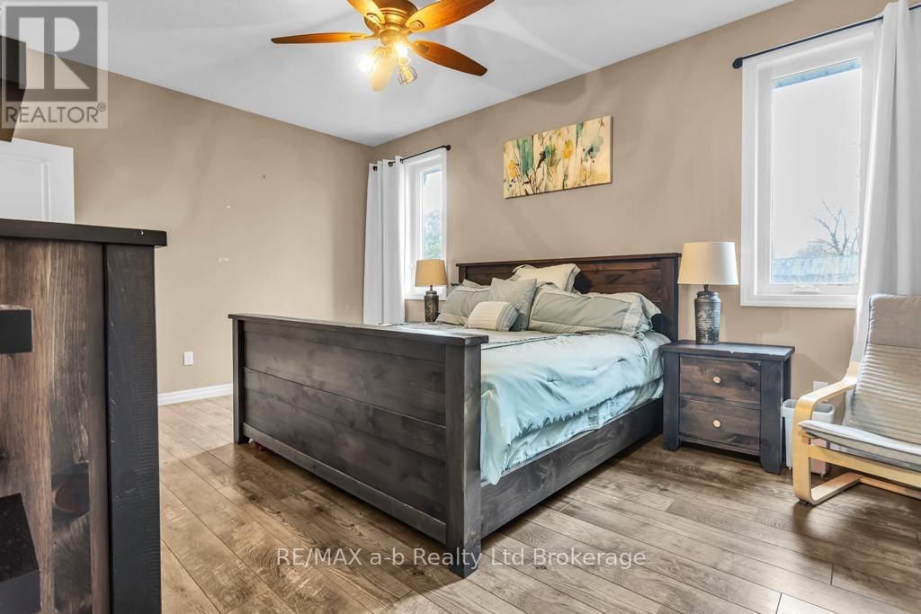 241 WILSON AVENUE Image 17