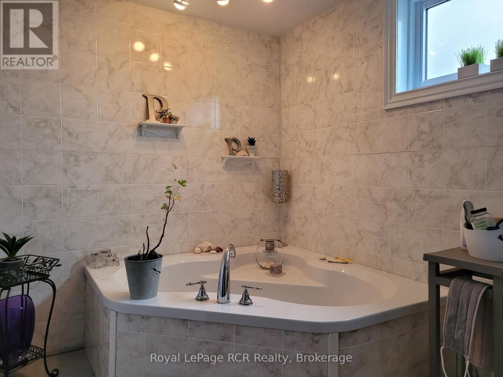 174715 MULOCK ROAD Image 25