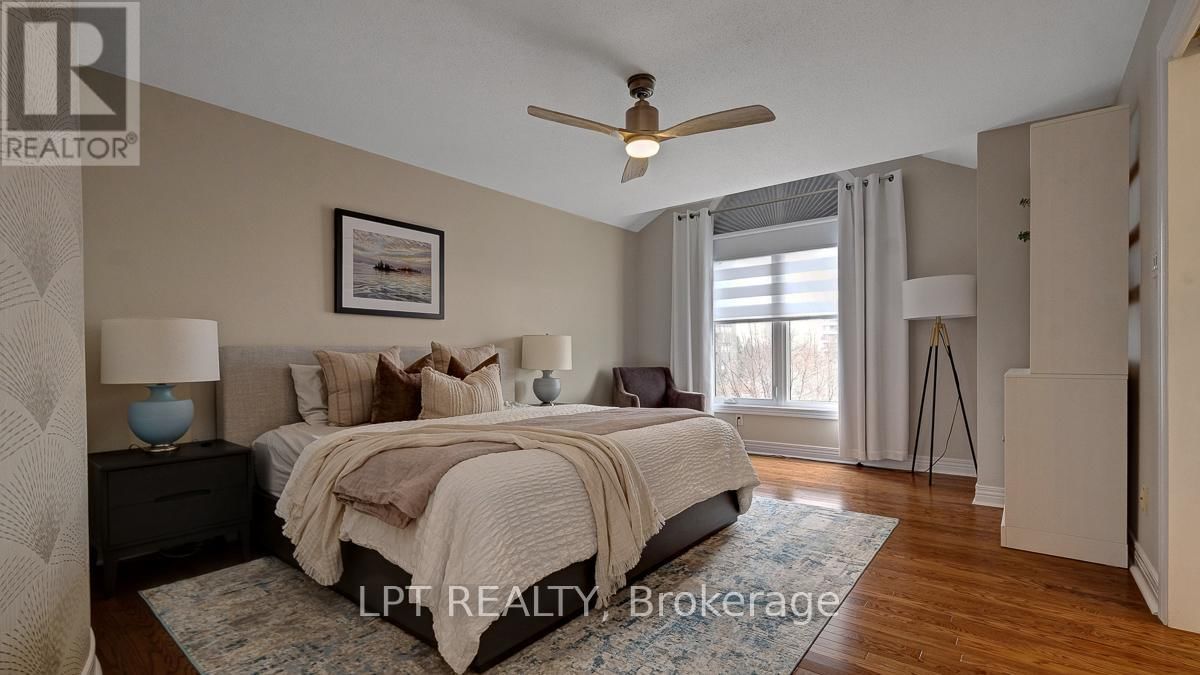 176 LANARK AVENUE Image 32