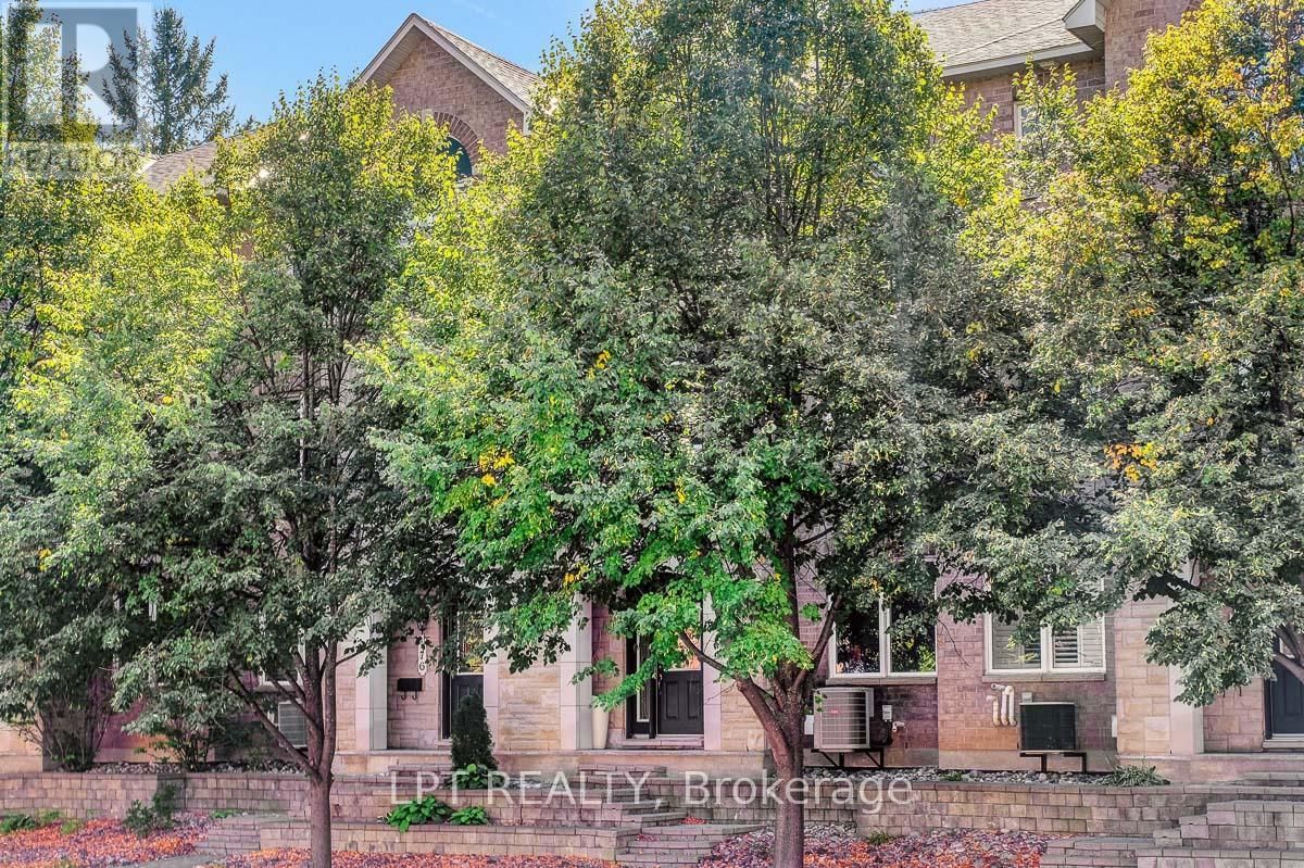 176 LANARK AVENUE Image 50