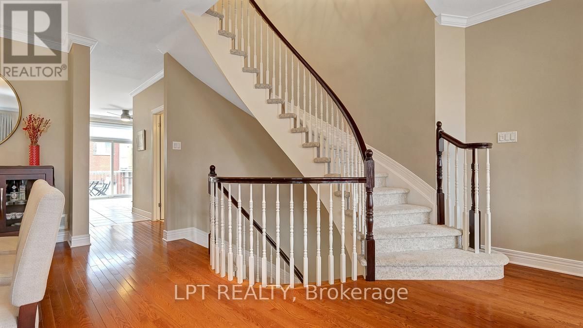 176 LANARK AVENUE Image 8