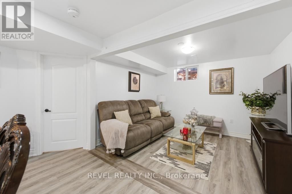 44 JEFFERSON AVENUE Image 13