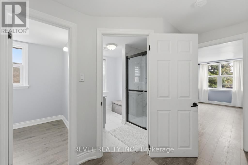 44 JEFFERSON AVENUE Image 21