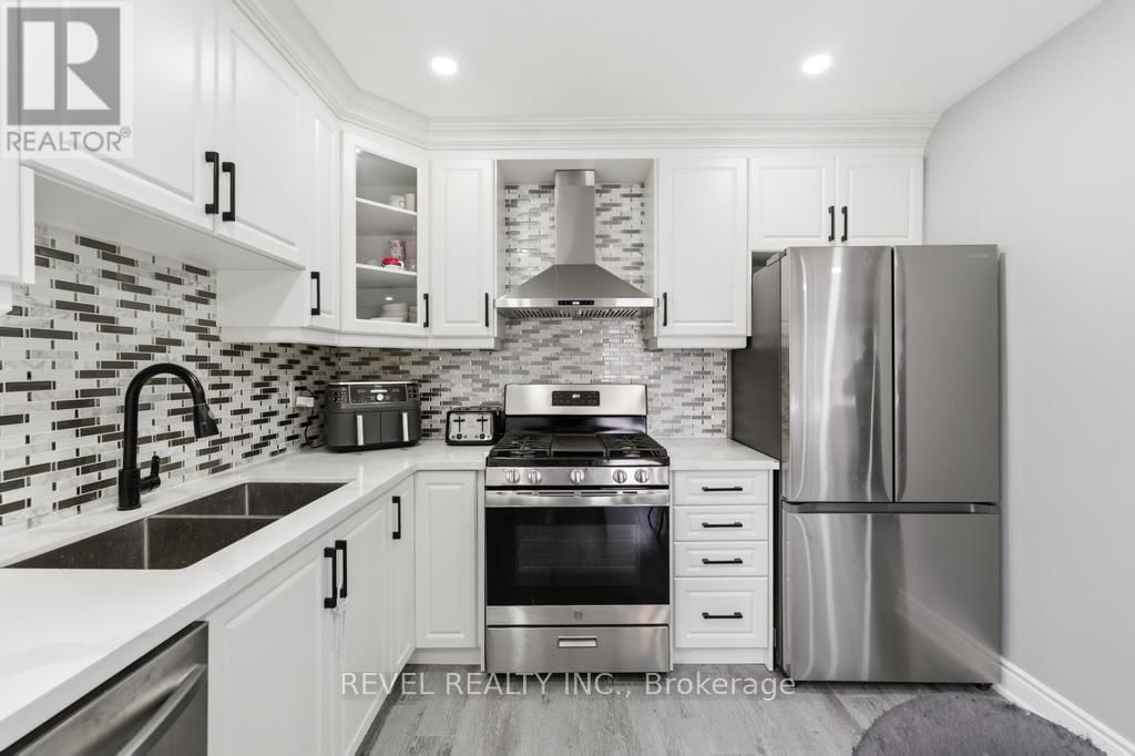 44 JEFFERSON AVENUE Image 29