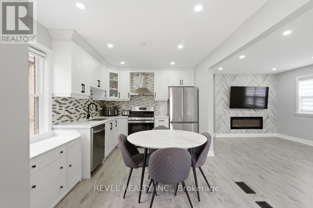 44 JEFFERSON AVENUE Image 33