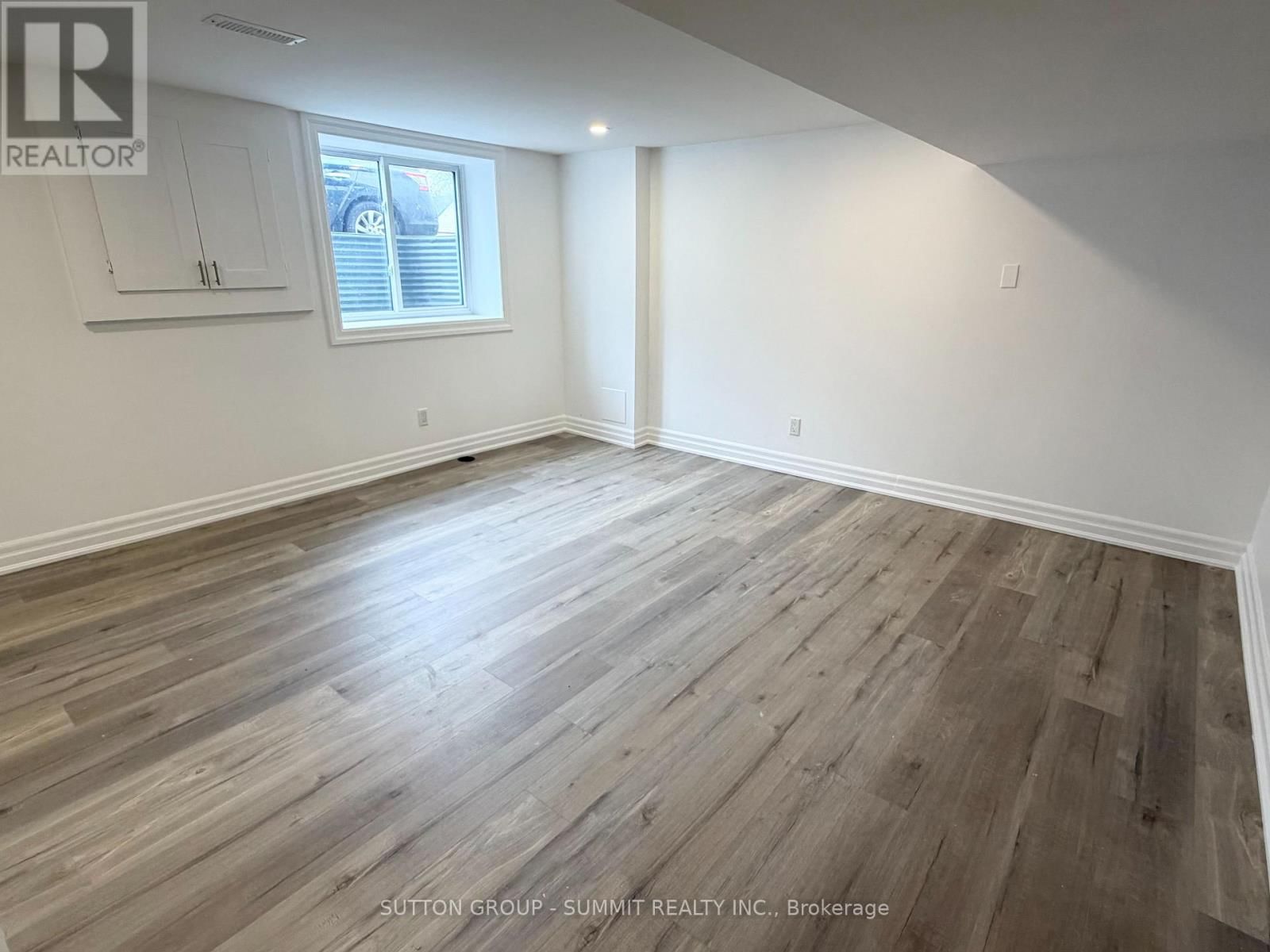 482 EAST 37TH (BASEMENT) STREET Image 9