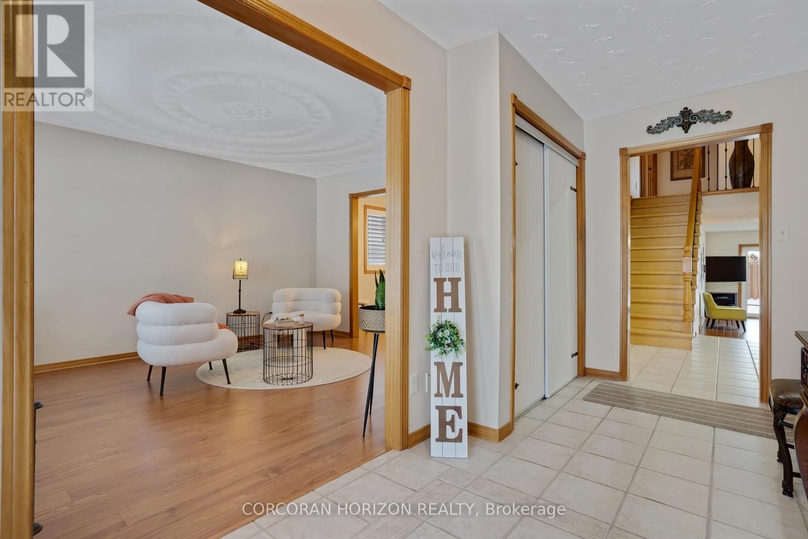 35 SOUTHVIEW CRESCENT Image 7