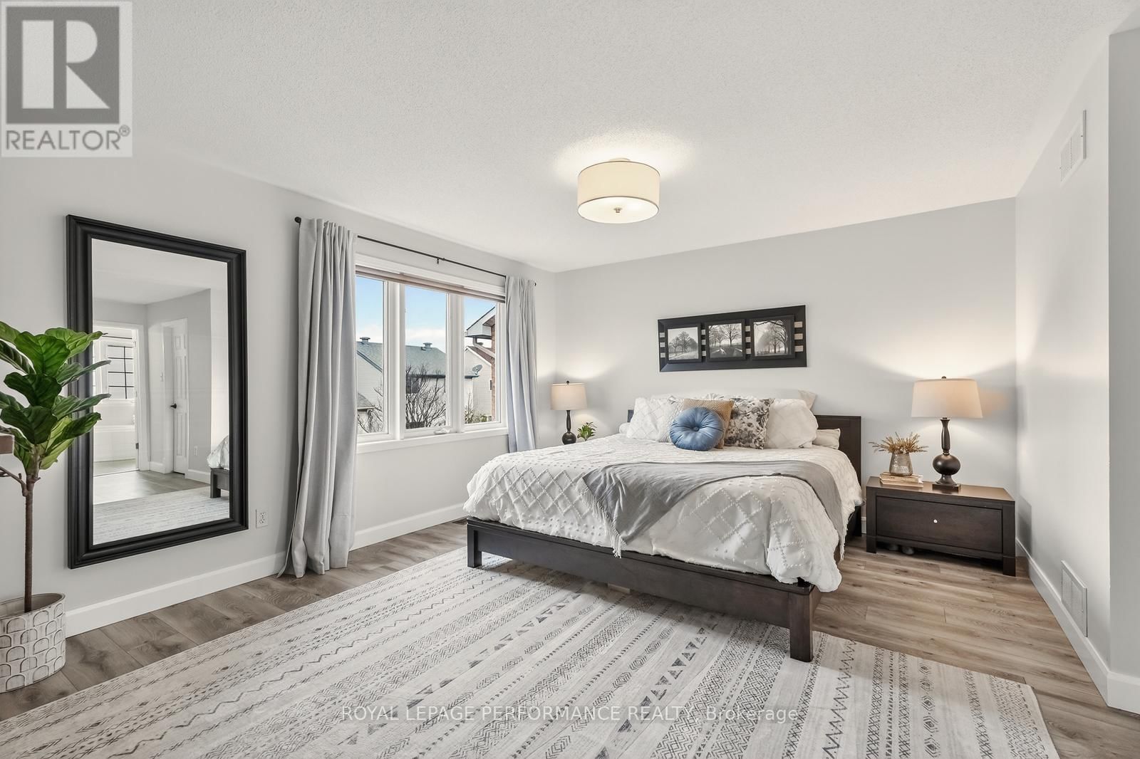 1820 MCCALLUM DRIVE Image 24