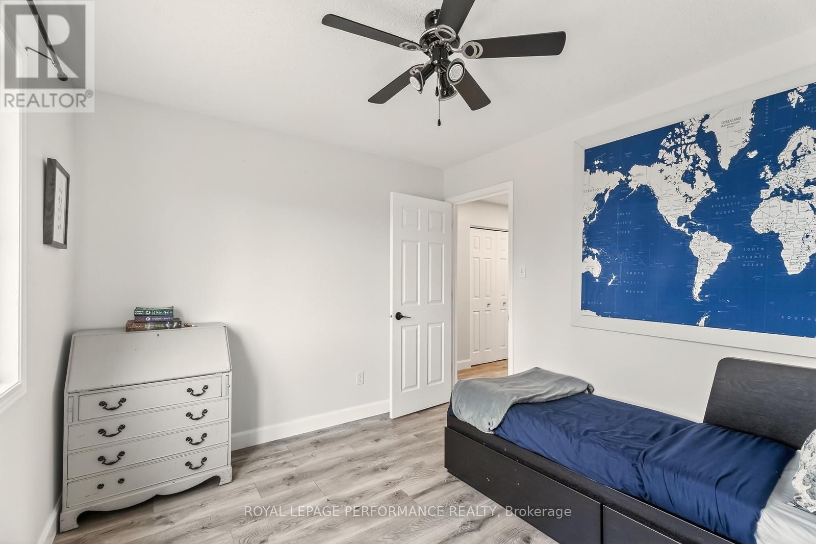 1820 MCCALLUM DRIVE Image 35