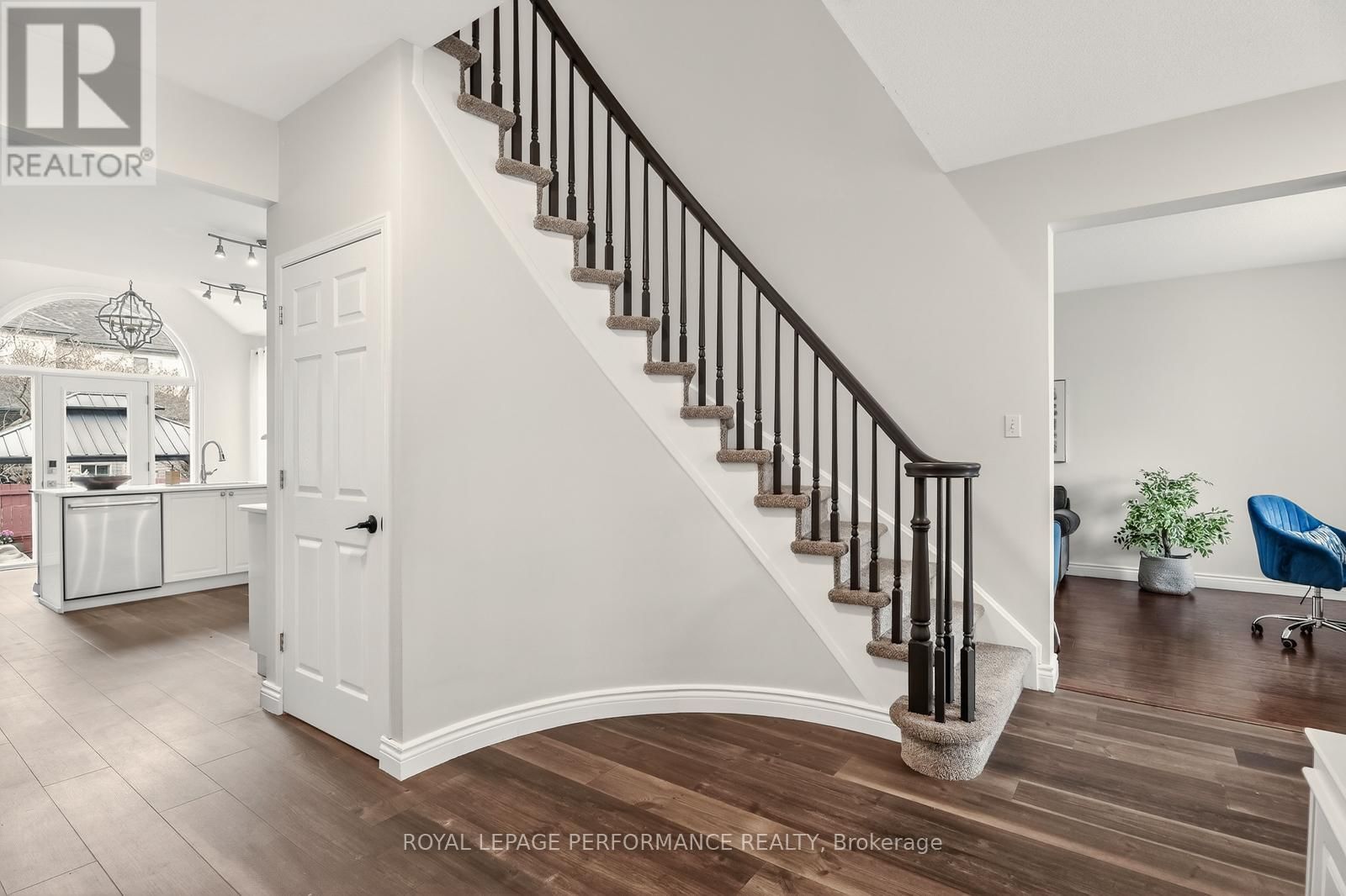 1820 MCCALLUM DRIVE Image 5