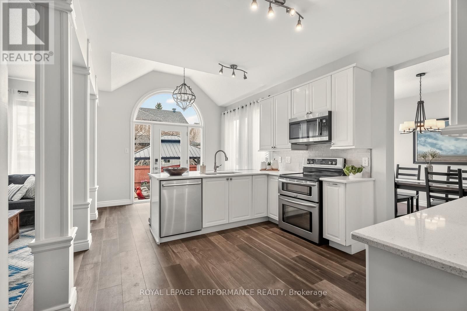 1820 MCCALLUM DRIVE Image 8