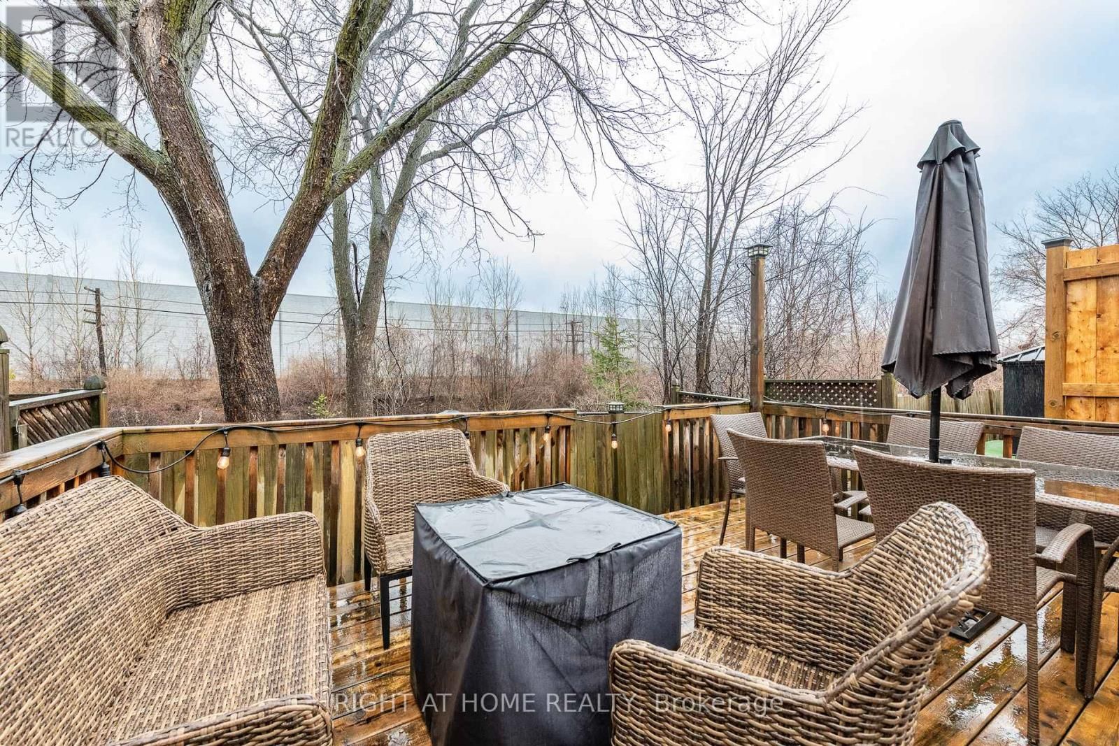 2034 P AVENUE Image 32