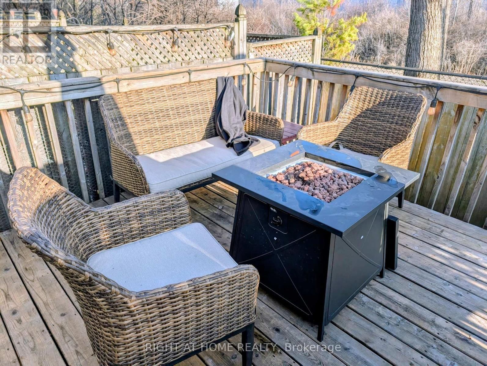 2034 P AVENUE Image 41