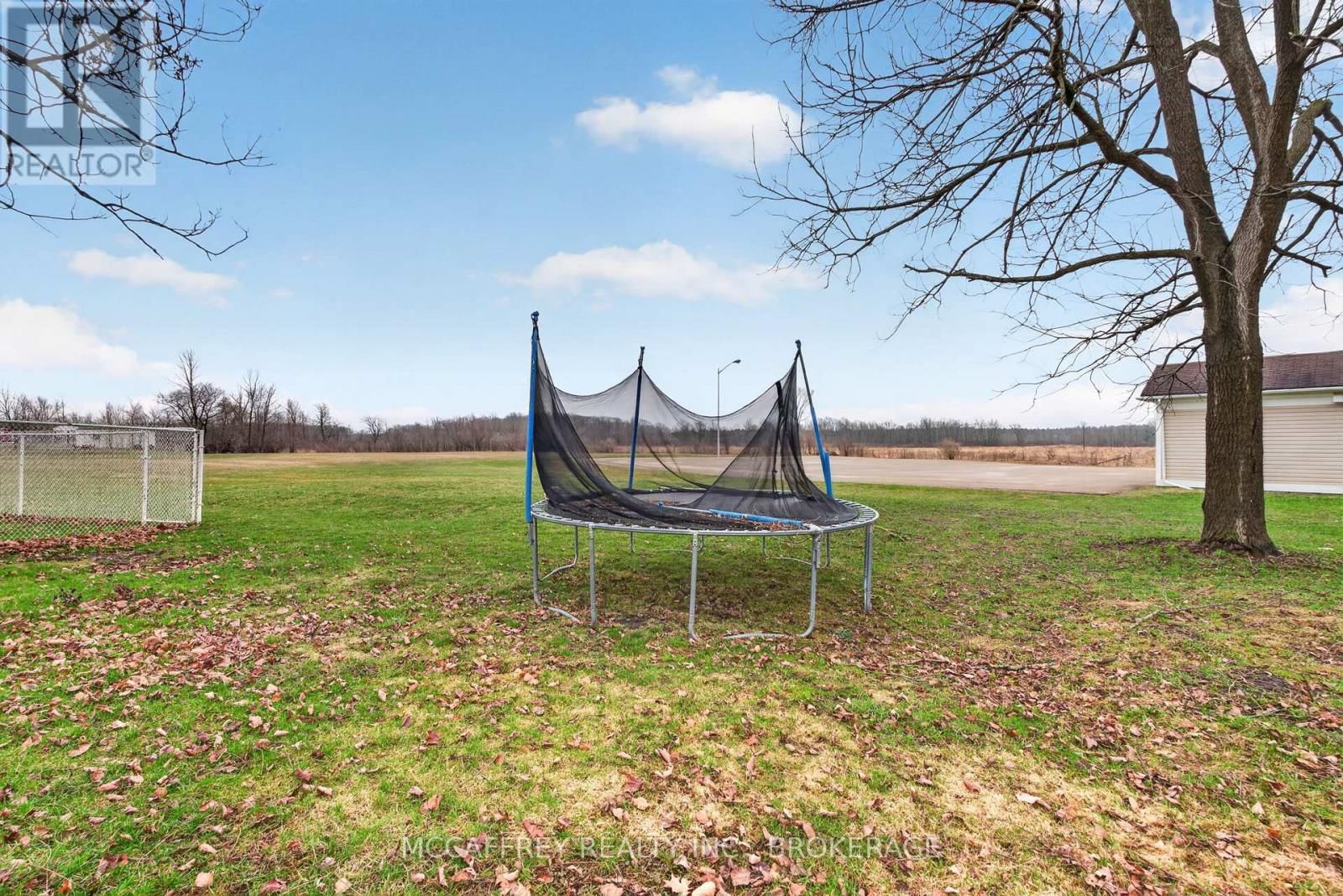 5 RAILWAY STREET Image 22