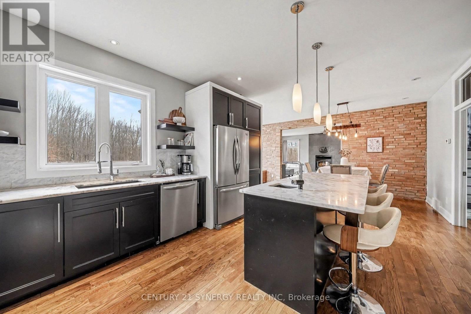 238 BASELINE ROAD Image 17