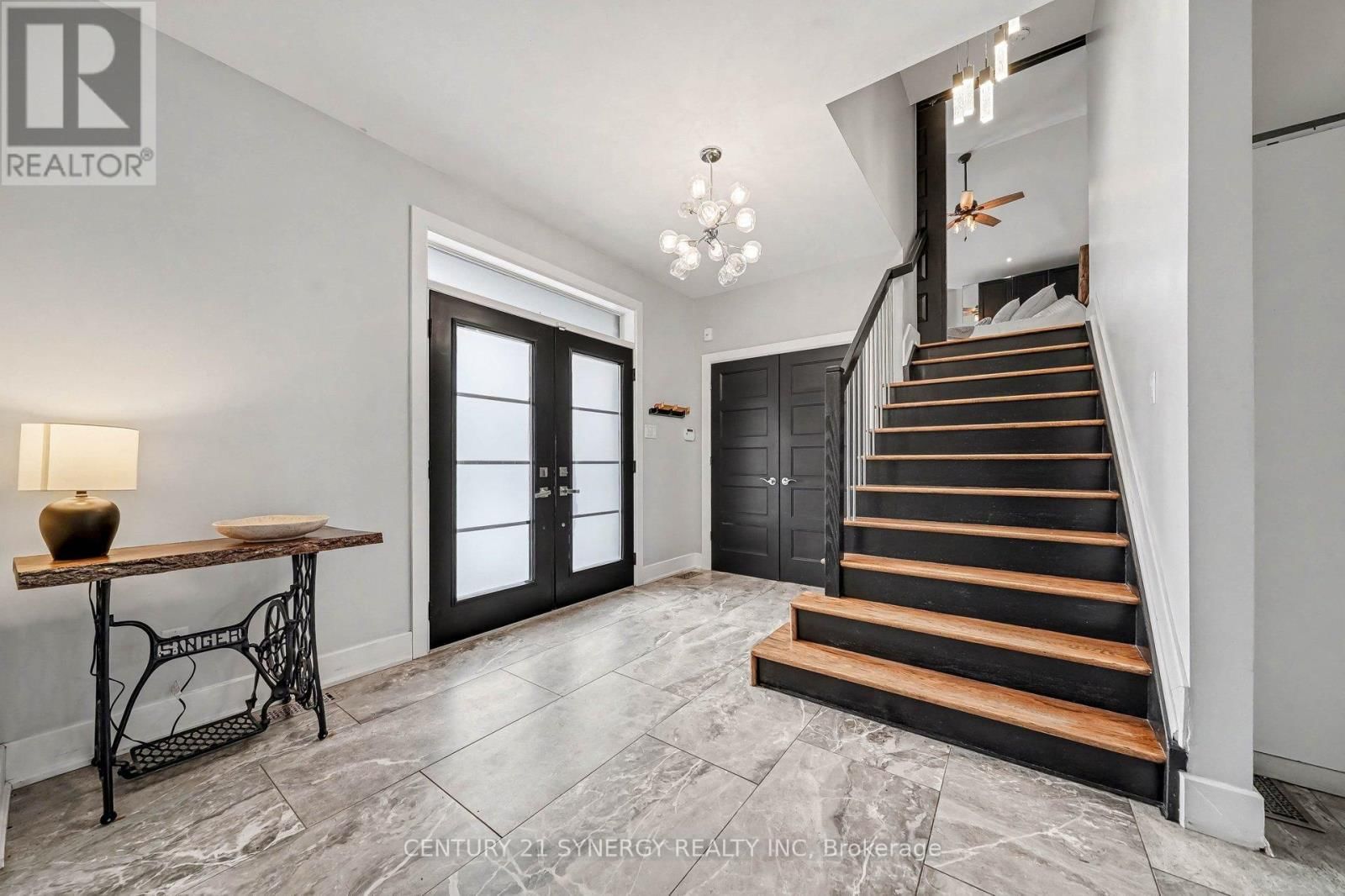 238 BASELINE ROAD Image 3