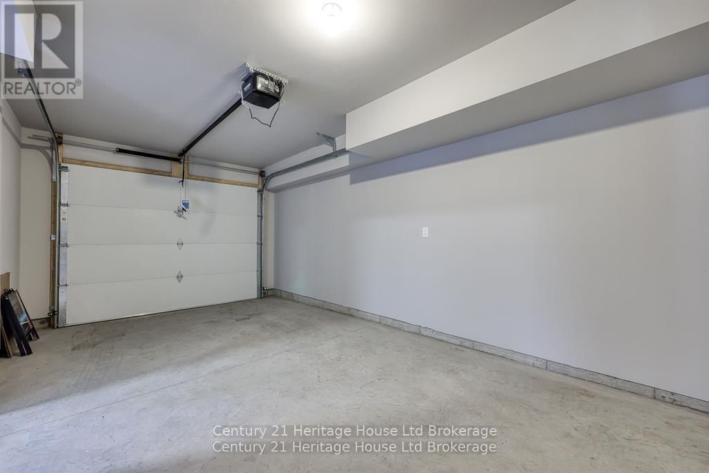 12 - 19 ANDERSON STREET Image 18