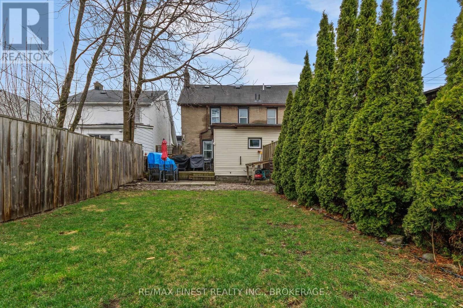 205 CONCESSION STREET Image 23