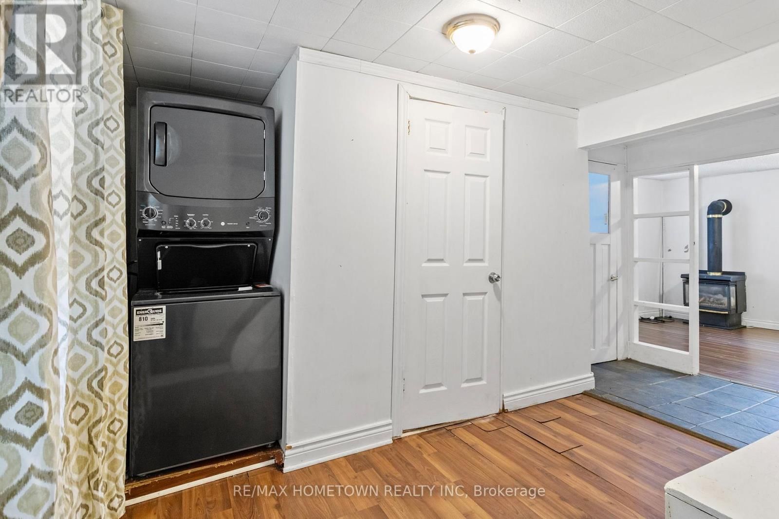 93 PERTH STREET Image 10