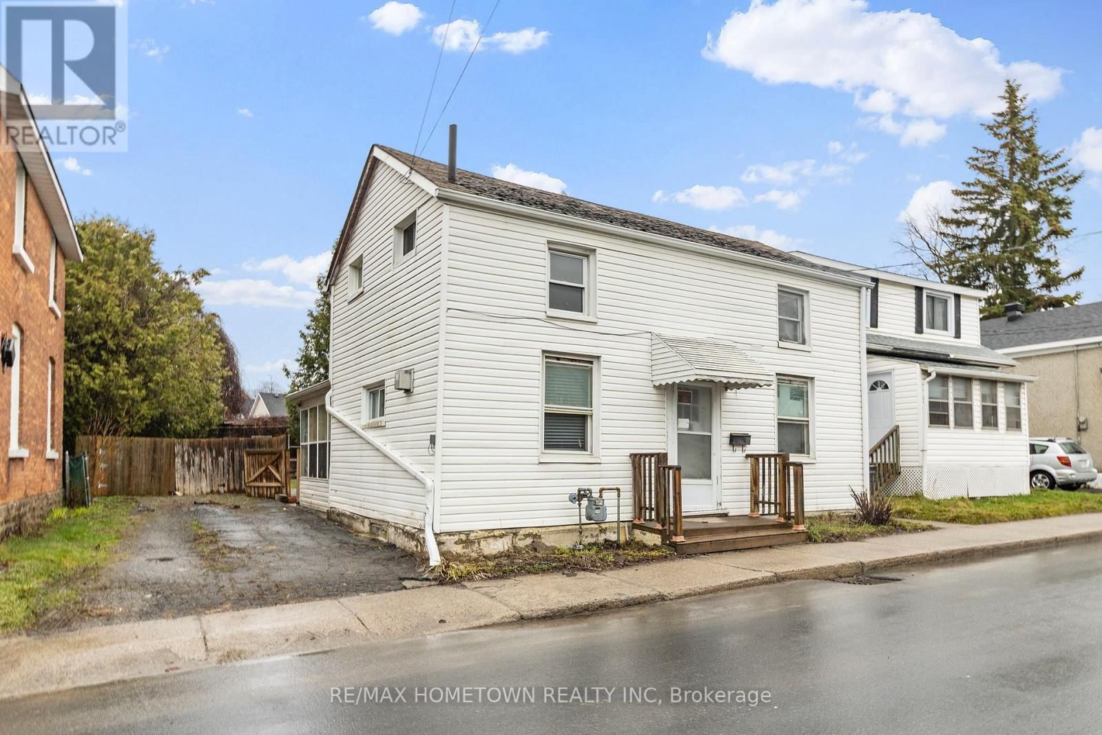 93 PERTH STREET Image 19