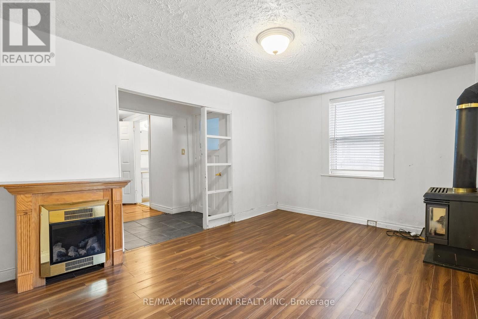 93 PERTH STREET Image 8