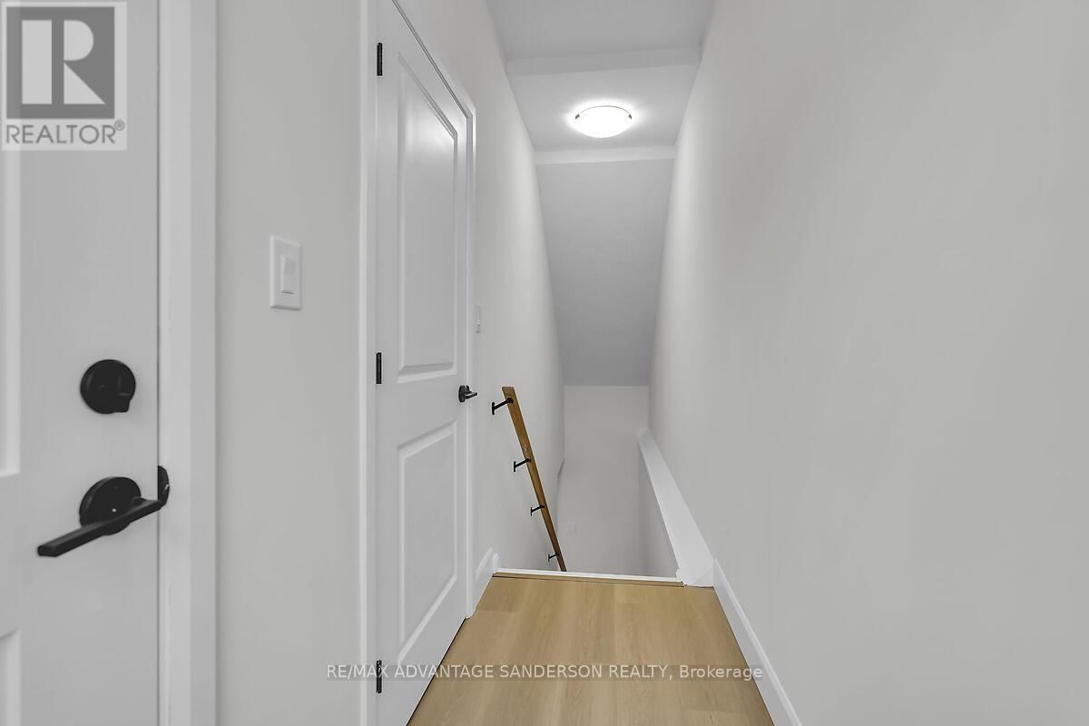 171 BOWMAN DRIVE Image 37