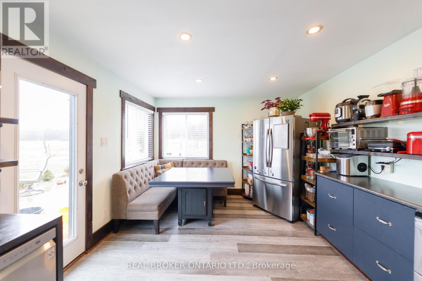 174 COUNTY 1 ROAD Image 18