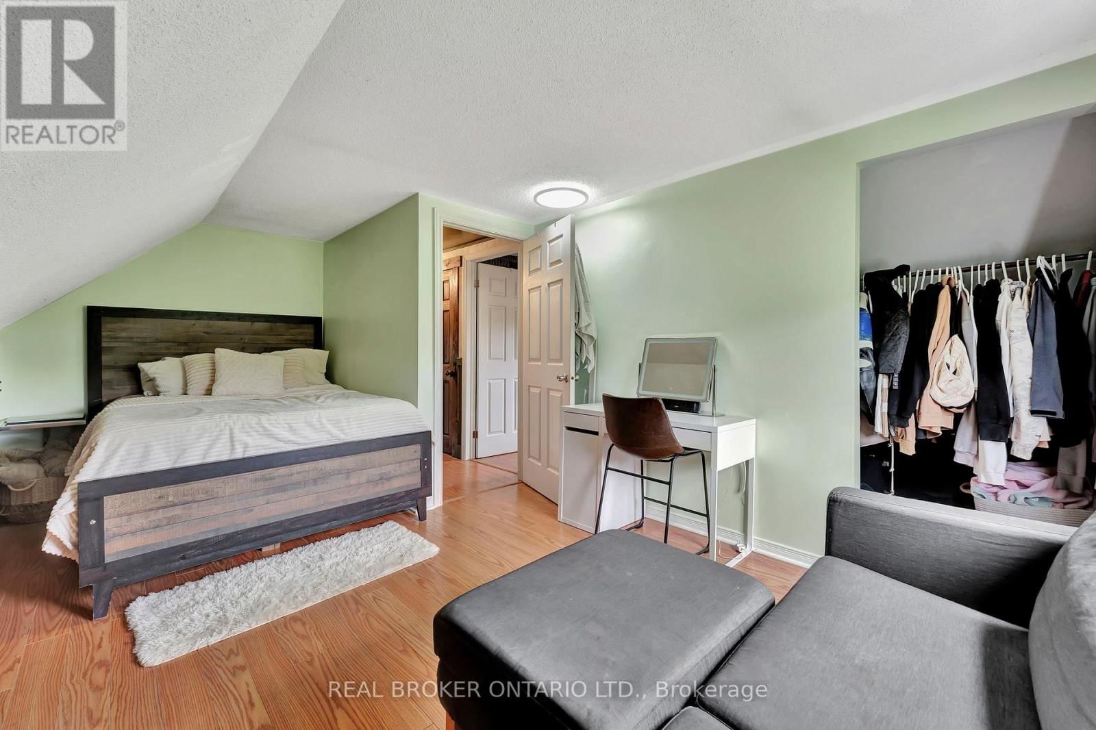 174 COUNTY 1 ROAD Image 24