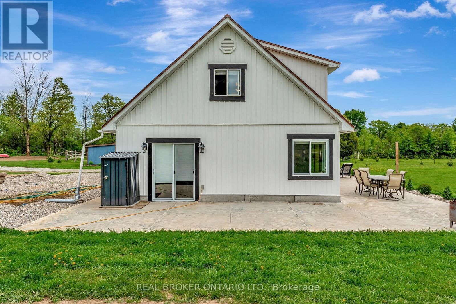 174 COUNTY 1 ROAD Image 38