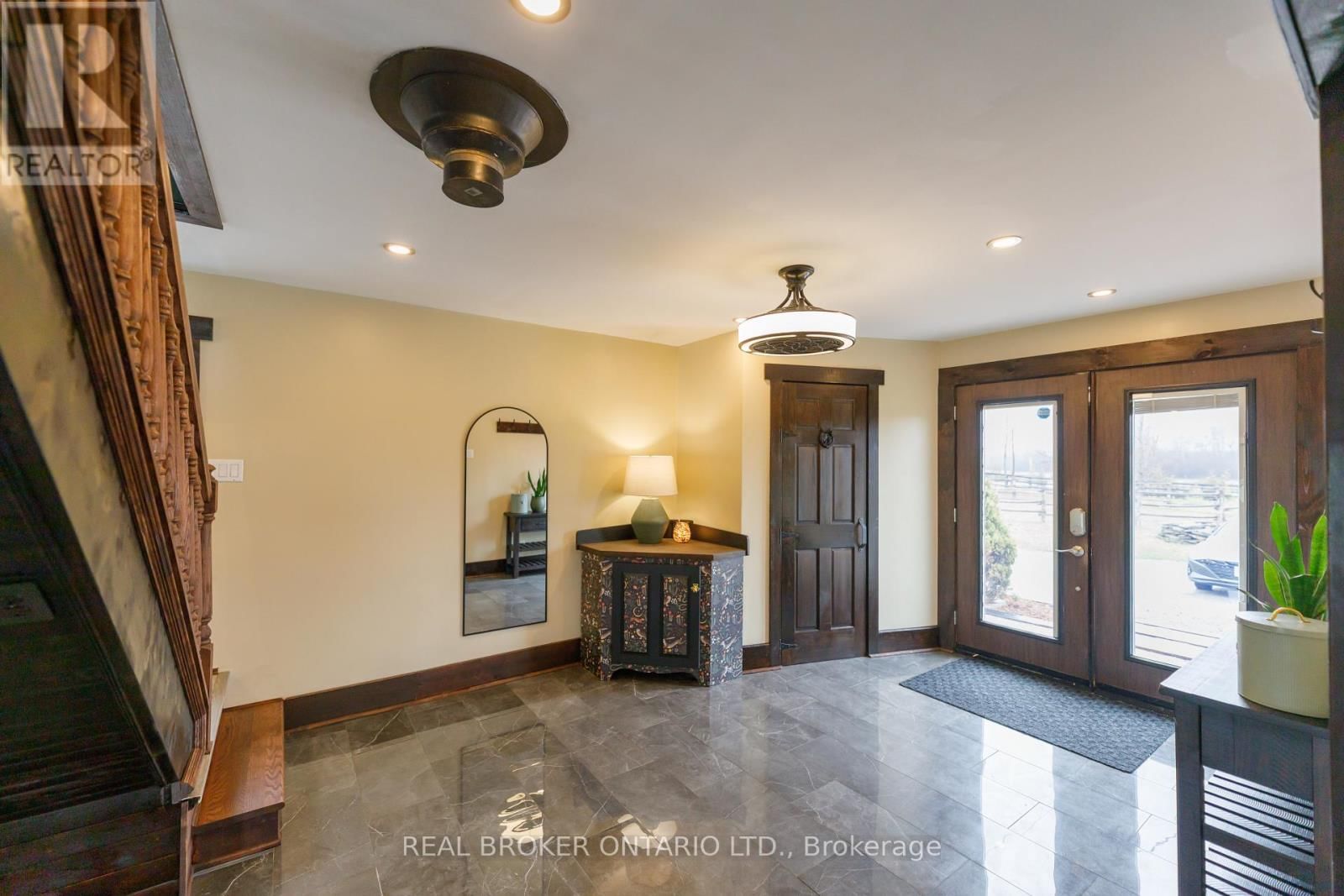 174 COUNTY 1 ROAD Image 7