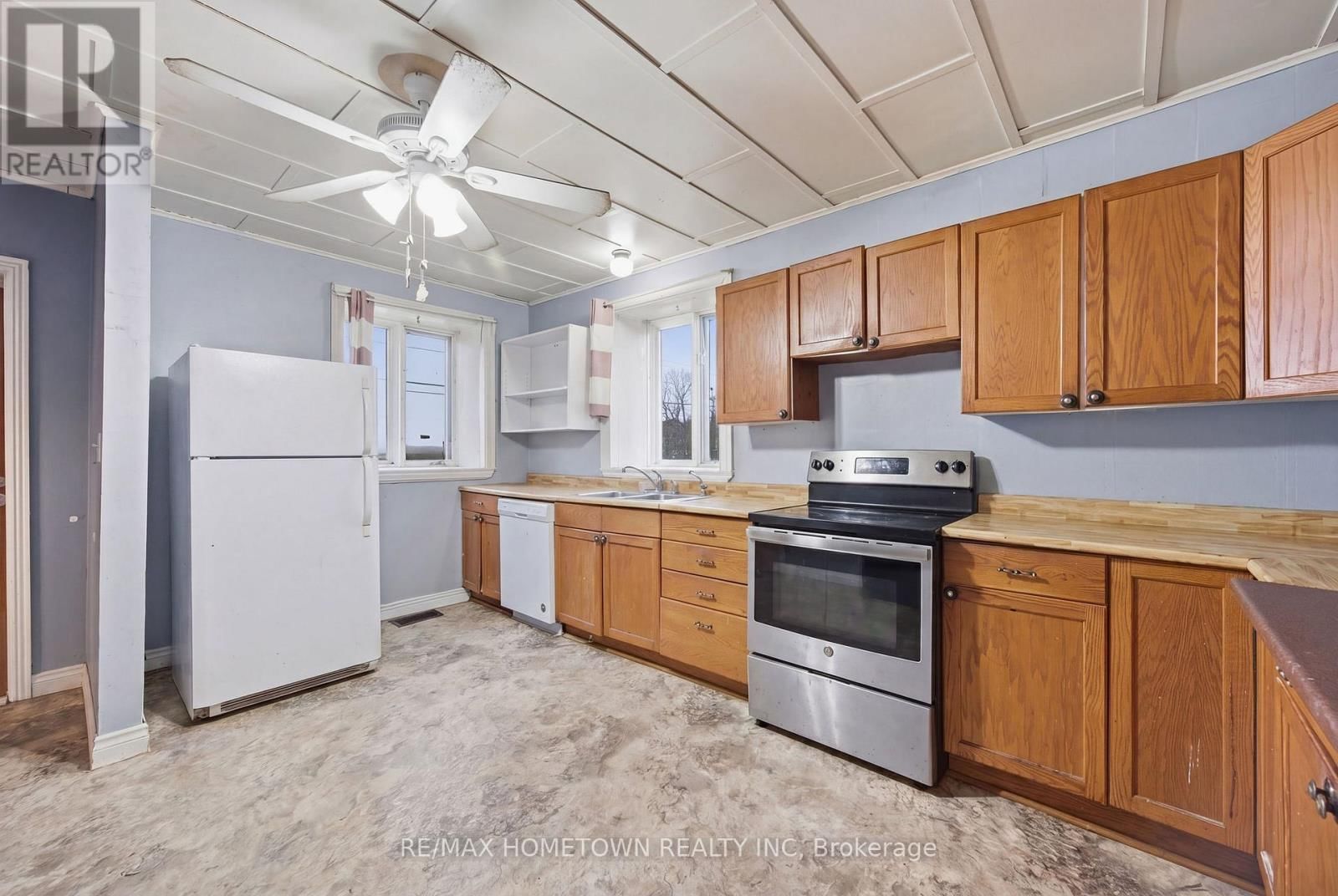 49 ADDISON ROAD Image 10