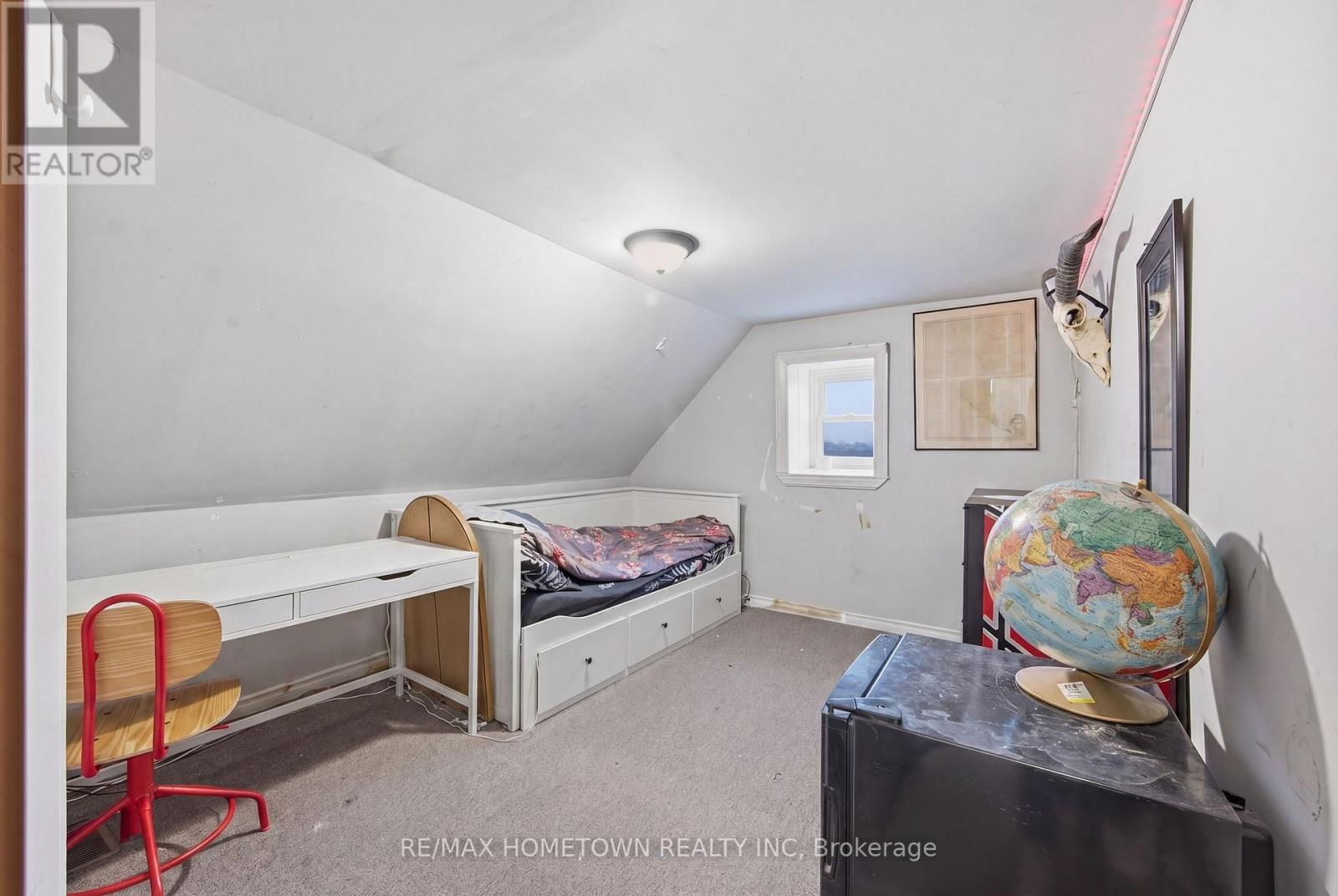 49 ADDISON ROAD Image 11