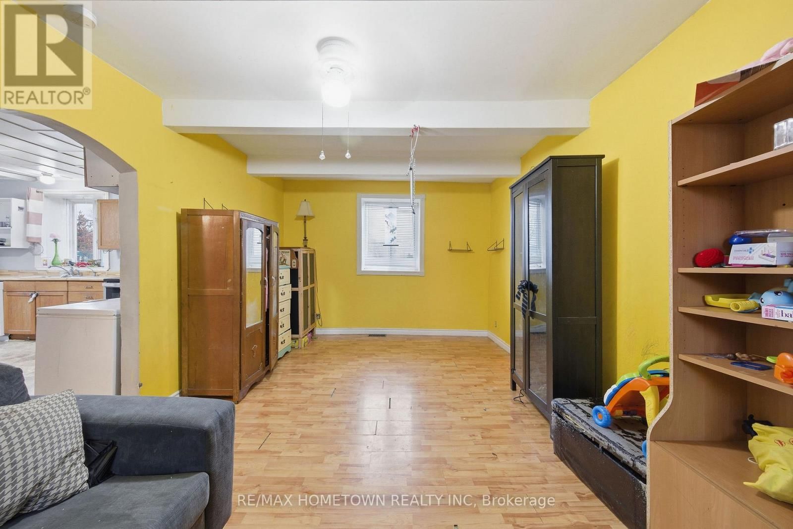 49 ADDISON ROAD Image 15