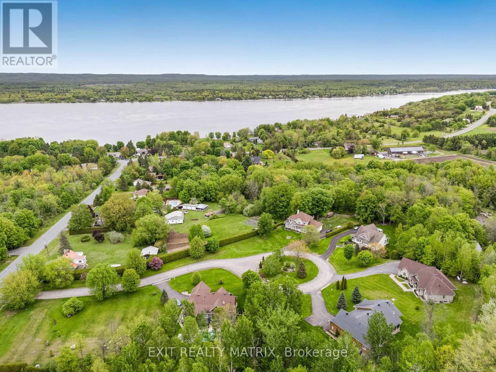 5 - 64 RADSTOCK LANE Image 12