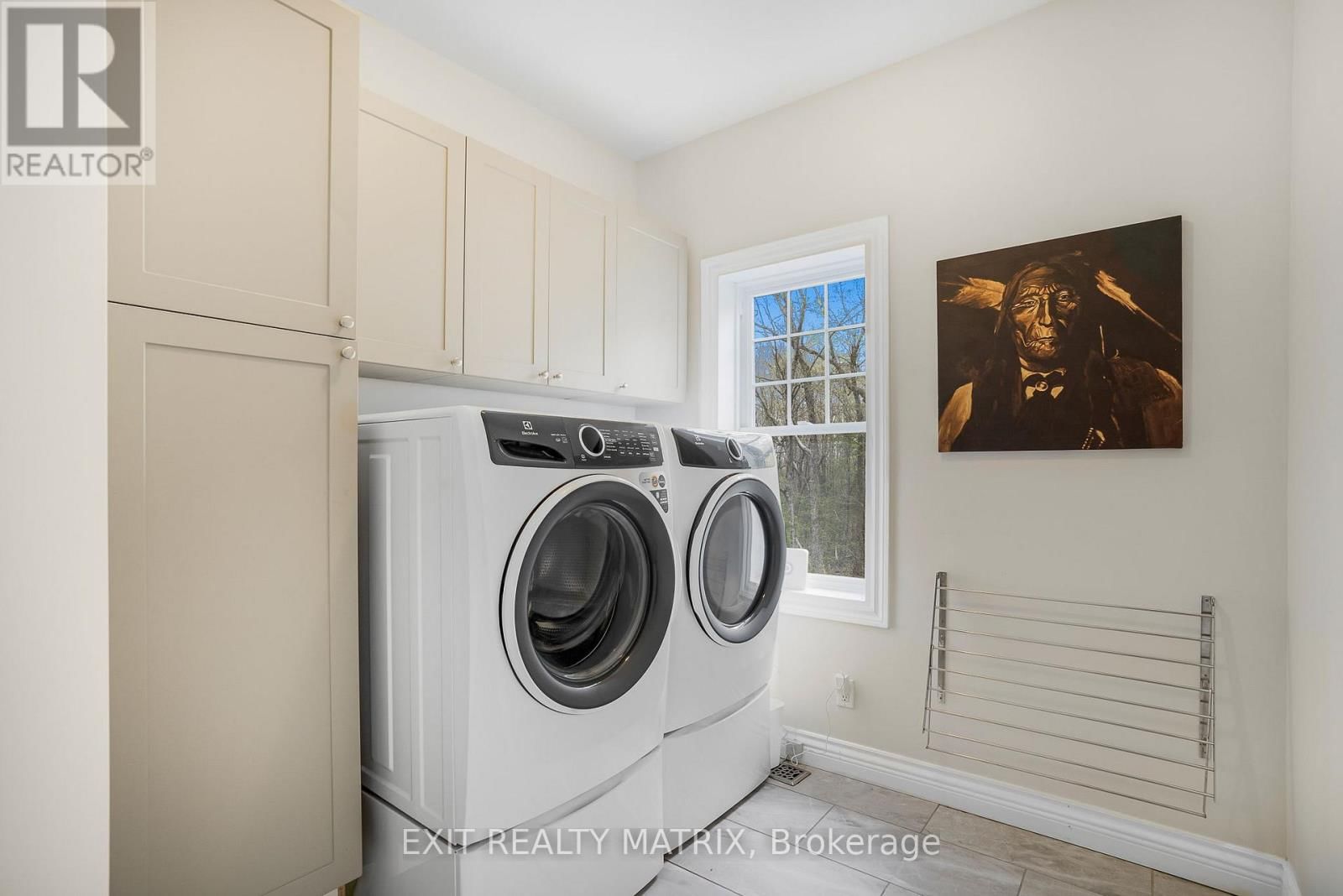 5 - 64 RADSTOCK LANE Image 31