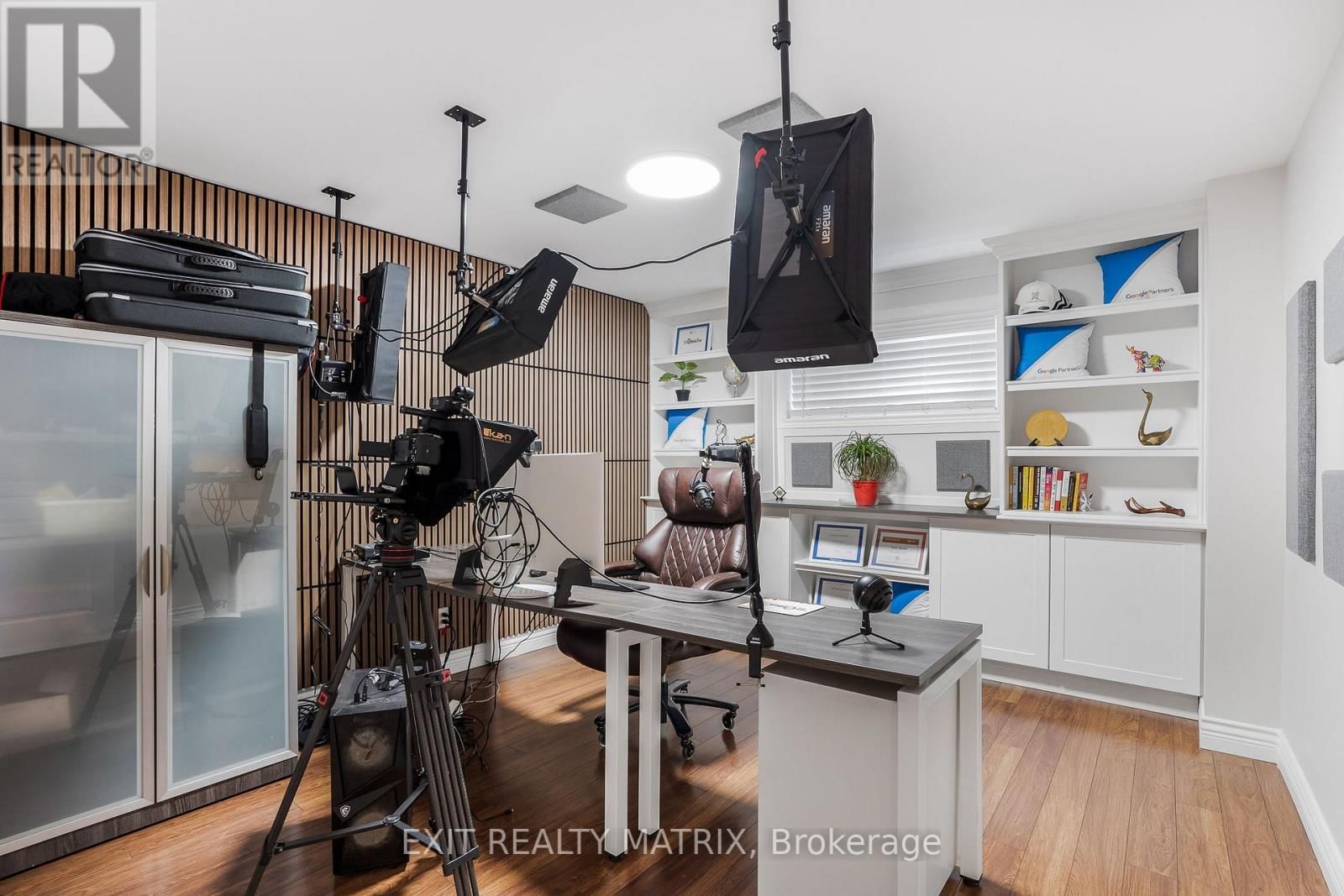 5 - 64 RADSTOCK LANE Image 41